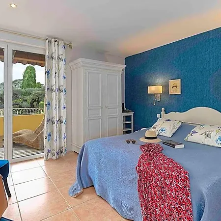 Du Hotel 4*