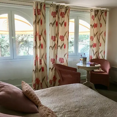 Du Hotel