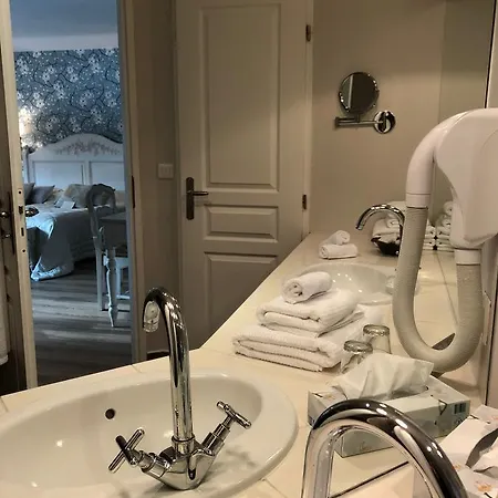 Du Hotel 4*